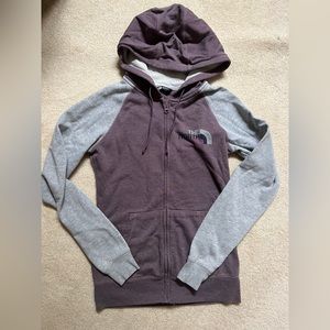 northface zip up hoodie